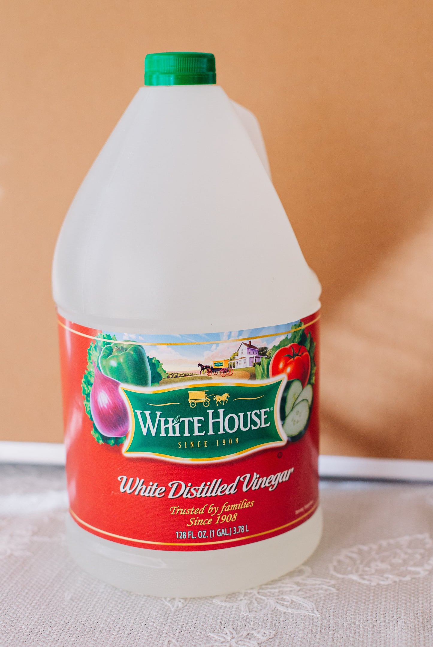 128oz White Distilled Vinegar