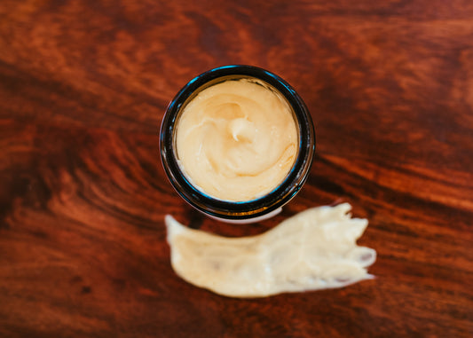 Natural face cream to support glowing skin, youthful complexion, build the skin barrier and nourish skin