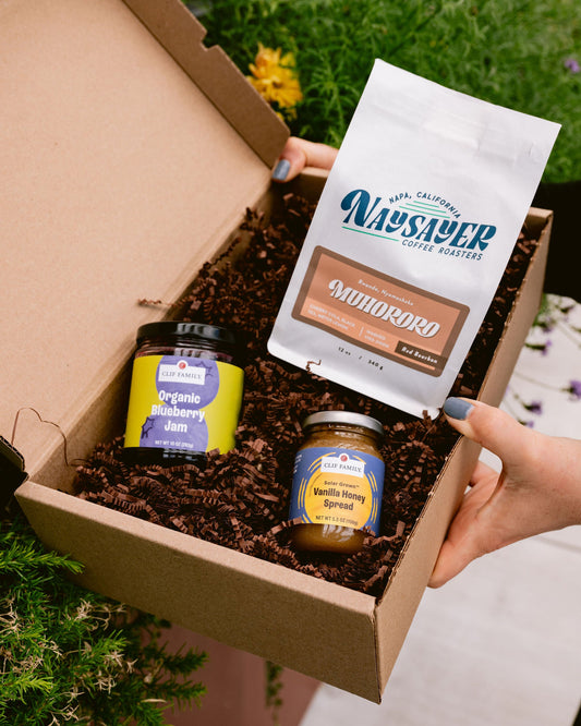Morning Essentials Gift Box – Gourmet Breakfast Set with Organic Jam, Honey & Coffee – 3 Piece Collection