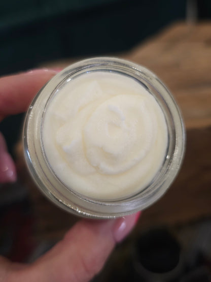 Pearberry Whipped Tallow Balm – Three Ingredient Hydration with Beef Tallow and Jojoba – Bright Everyday Skin Care for Face and Body – Single Jar